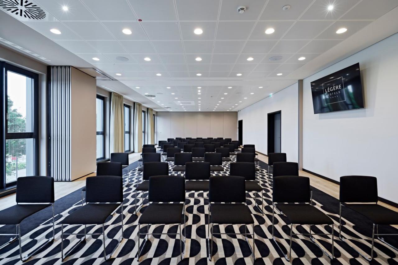 Legere Hotel Erfurt Bagian luar foto